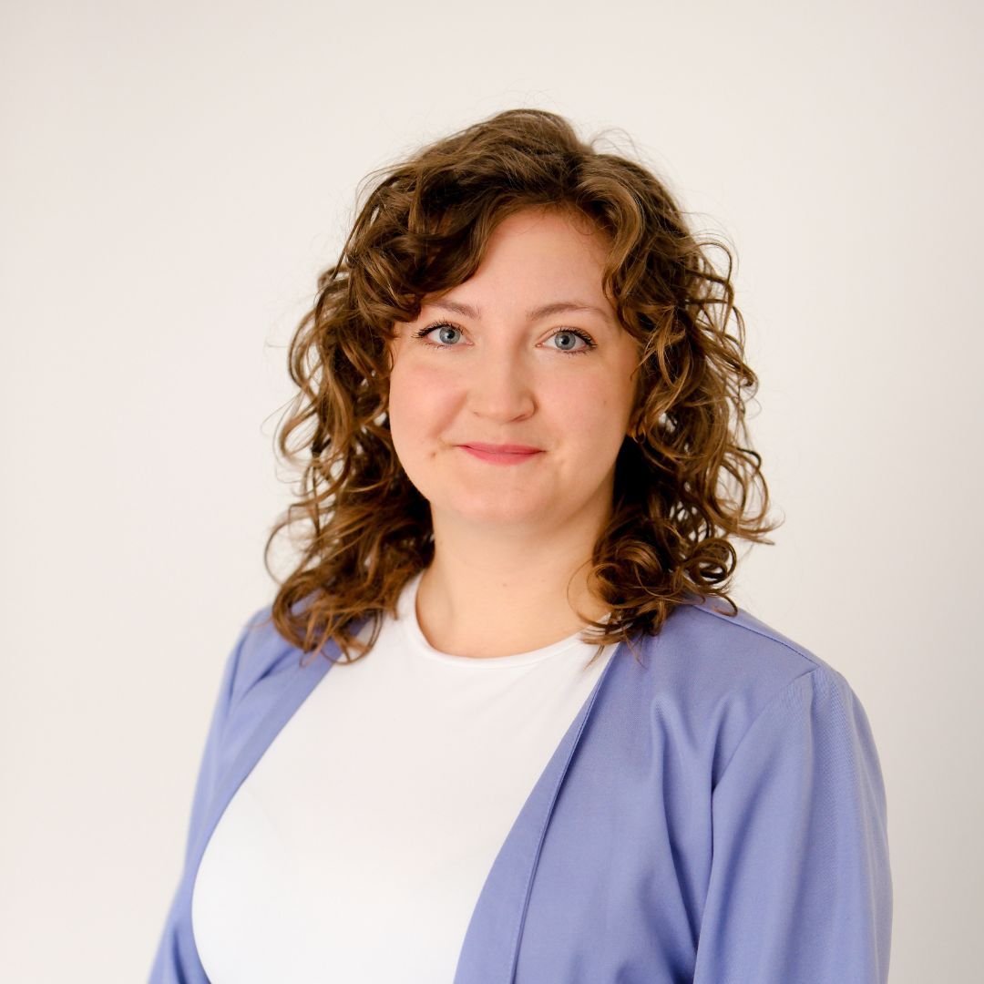 Mgr. Lucia Holečková